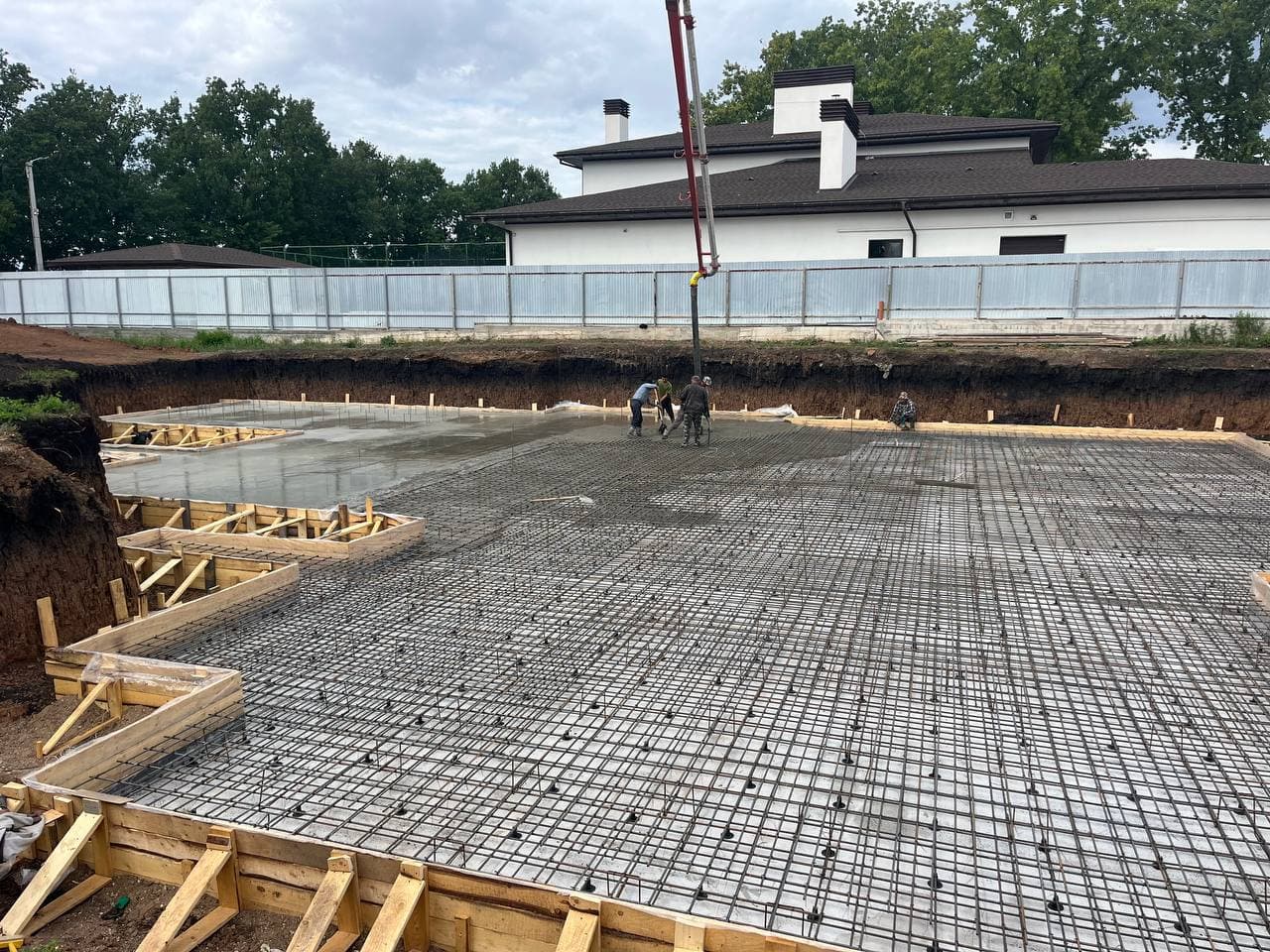 Монолитная плита